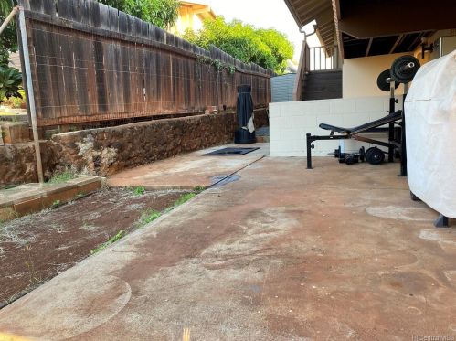 728 21 Ave, Honolulu HI  96816-4516 exterior