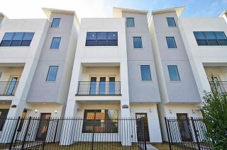 1410 Mcilhenny St, Houston TX  77004-1030 exterior