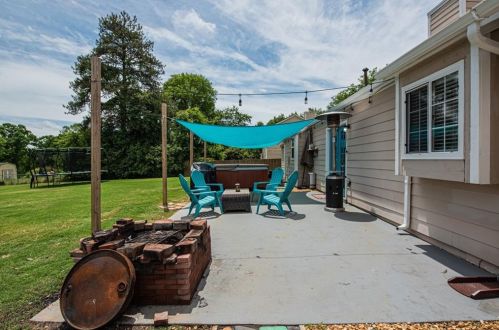 3714 Windy Hill Dr, Conyers GA  30013-2962 exterior
