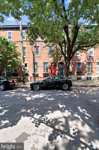 816 23 St, Philadelphia PA 19132-3601 exterior