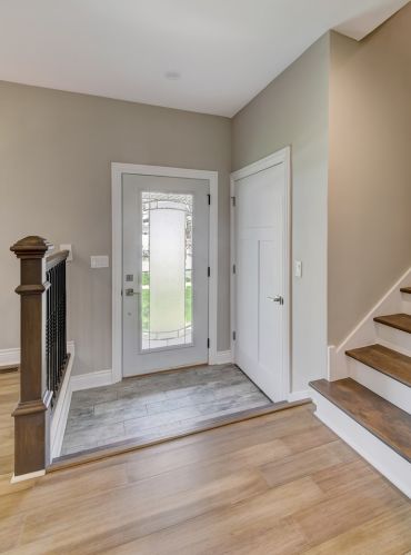 284 Middaugh Rd, Willowbrook IL  60514-1065 exterior