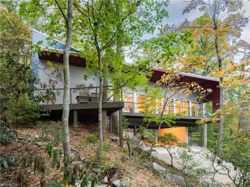 57 Mount Emerald Dr, Fairview, NC 28730-7500