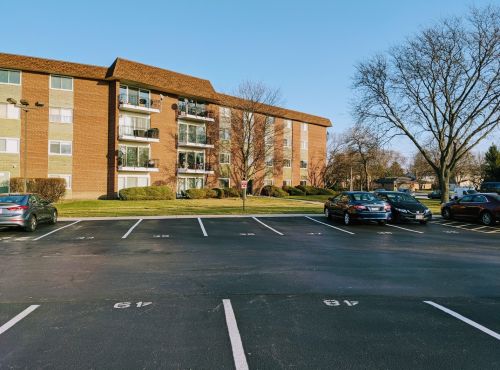 1030 Fernandez Ave, Arlington Hts IL  60004-5320 exterior