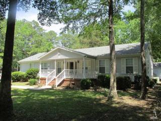 296 Beachwood Dr, Shallotte, NC 28467-1809