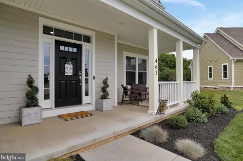 463 Deerfield Village Dr, Shepherdstown WV  25443 exterior