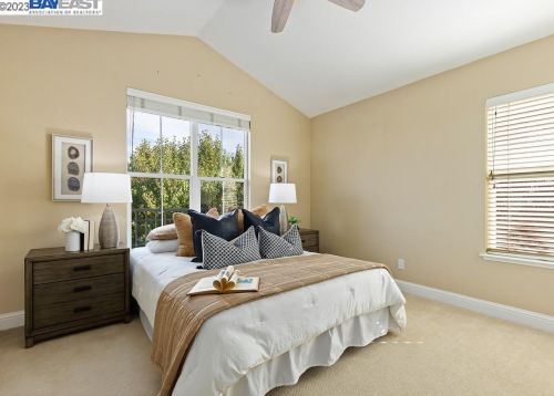 10864 Inspiration Cir, Pleasanton CA  94568-5562 exterior