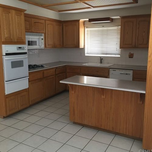4045 Havenhurst Ave, Riverside, CA 92507-4819