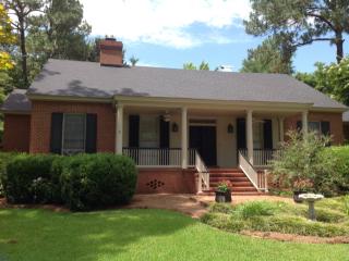 25 17th Ave, Moultrie, GA 31768-5954