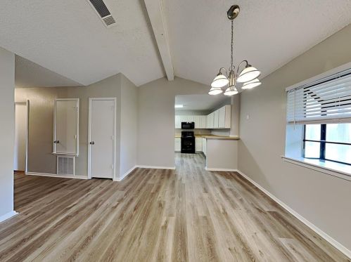 720 Meadowdale Dr, Fort Worth TX  76179-1026 exterior