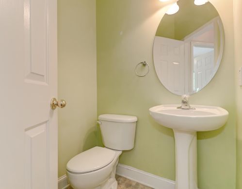 104 Equinox Cir, Ladson SC  29456-5292 exterior