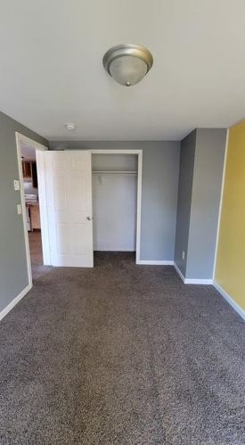 20 Center St, Killingly CT  06239-3006 exterior