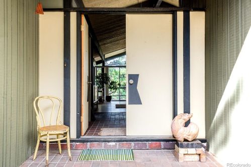 21688 Mountsfield Dr, Lakewood, CO 80401