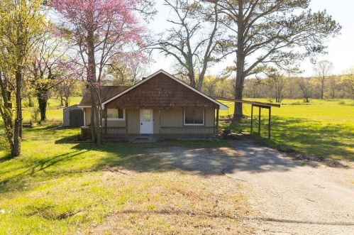 6149 Martha Berry Hwy, Armuchee, GA 30105-2143