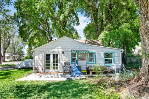 390 100, Woodland Hills UT 84653-9443 exterior