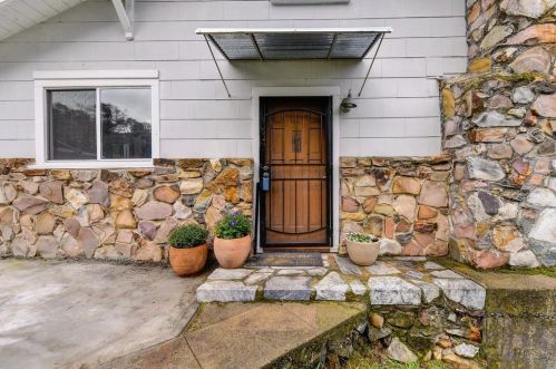 50 State Highway 49, Sutter Creek, CA 95685-4277
