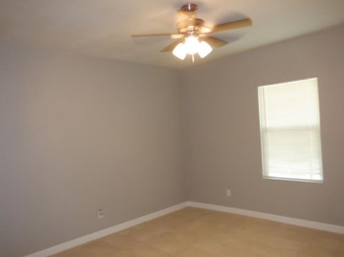2900 Thannisch Ave, Fort Worth TX  76105-4721 exterior
