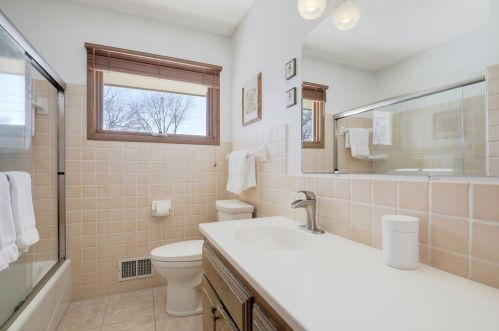 2305 5, Saint Paul MN  55112-6538 exterior