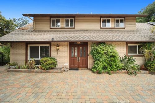 231 Sleepy Holw Dr, Glendale CA 91206-4727 exterior