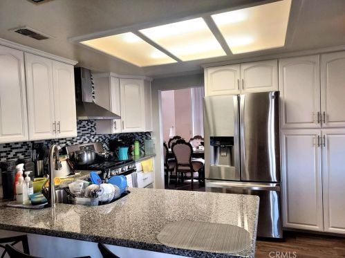 3166 Wicklow Dr, Riverside CA  92503-5805 exterior