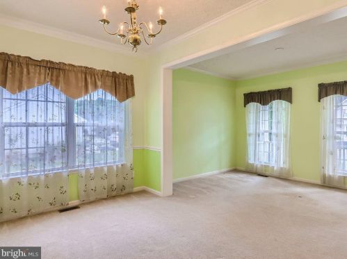 565 Windsong Dr, Aberdeen MD  21001-1835 exterior