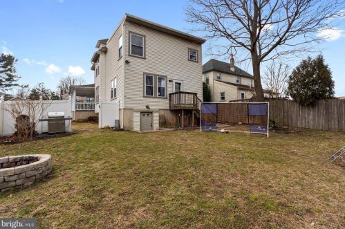 33 Linden Ave, Pitman NJ  08071-2109 exterior