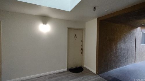 14819 Downey Ave, Paramount, CA 90723-4555