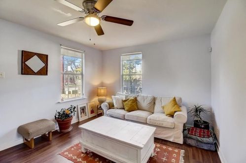 3319 Cherrywood Rd, Austin TX  78722-1628 exterior