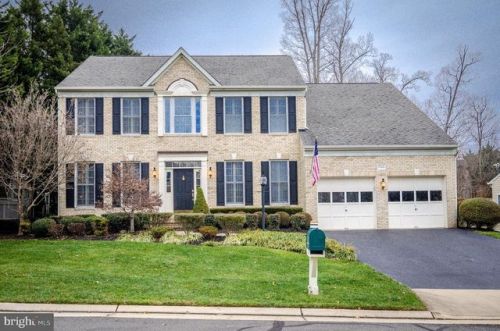 15168 Windy Hollow Cir, Gainesville, VA 20155-2847