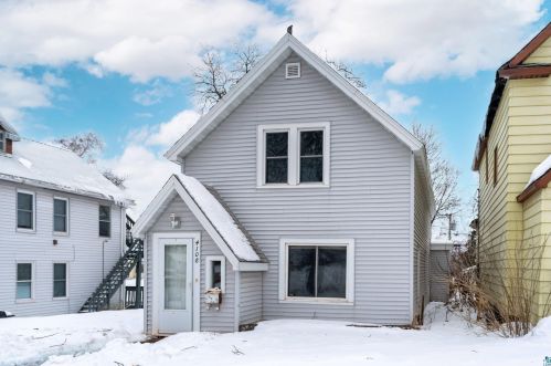 4108 5th St, Duluth, MN 55807-1508