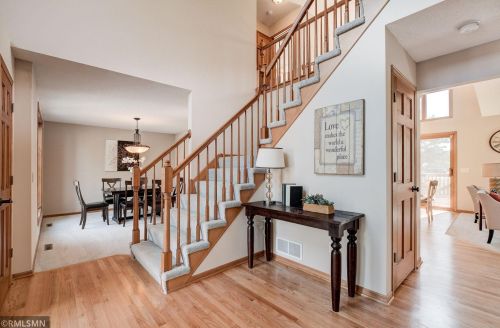 8654 Carriage Hill Ct, Prior Lake, MN 55378-2373