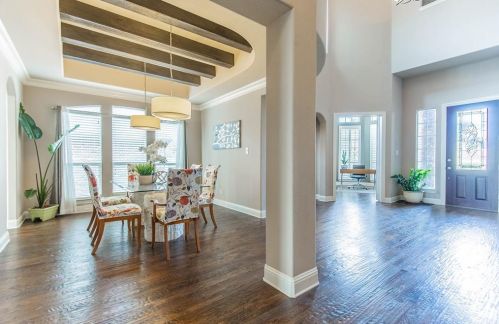 6911 Cyn Mdw Dr, Garland TX  75048-3050 exterior