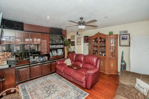 2502 Houston Ave, Anaheim CA  92801-1439 exterior