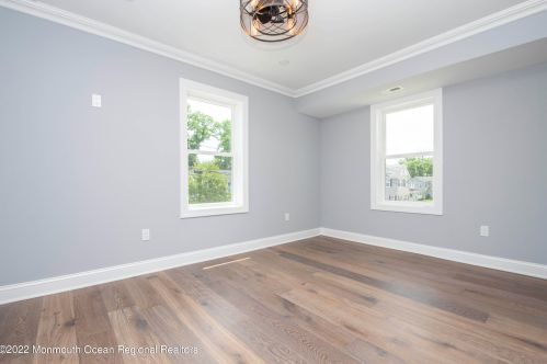 22 High St, Tinton Falls NJ  07724-3451 exterior