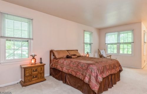 74 Goldfinch Dr, Hackettstown NJ  07840-3023 exterior
