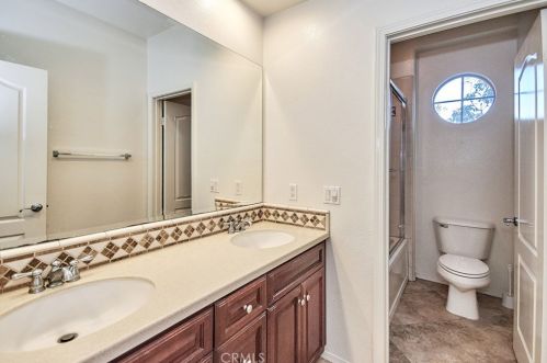 66 White Sage, Irvine CA 92618-8803 exterior