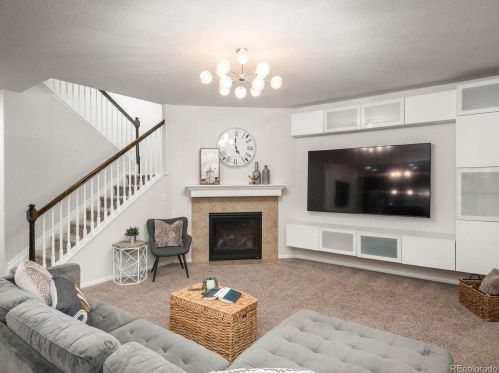 25380 Aberdeen Dr, Aurora CO 80016-3225 exterior