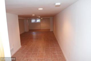 2920 Guilford Ave, Baltimore MD  21218-4115 exterior