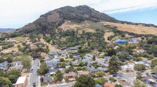 457 Broad St, San Luis Obispo, CA 93405-2307