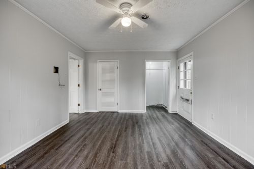 170 Huntcliff Pt, Atlanta GA  30350-1601 exterior