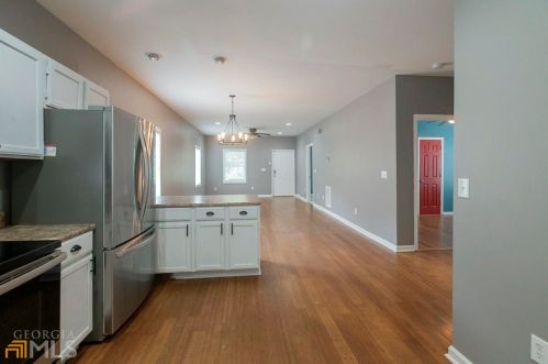 2610 Church St, Atlanta GA  30318-1831 exterior