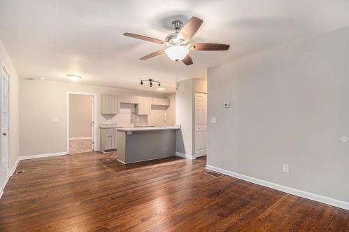 484 Fairlane Cir, Atlanta GA  30331-1508 exterior