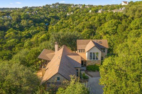 4008 Dry Creek Dr, Austin TX  78731-4825 exterior