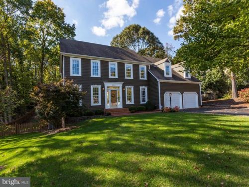 10412 Edinburgh Dr, Spotsylvania, VA 22553-1738