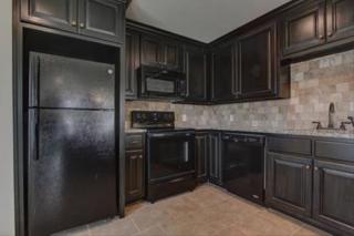 2605 Forest Park Blvd, Fort Worth TX  76110-2224 exterior