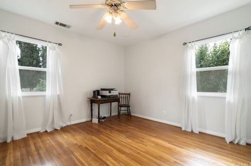 4624 Linwood Pl, Riverside CA  92506-1029 exterior