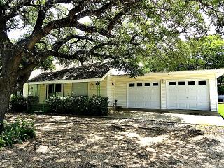 116 Chicasha Trl, Whitney, TX 76692-7573
