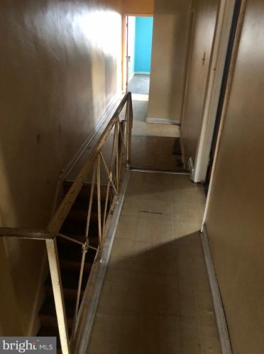 1814 22nd St, Philadelphia PA 19140-4703 exterior