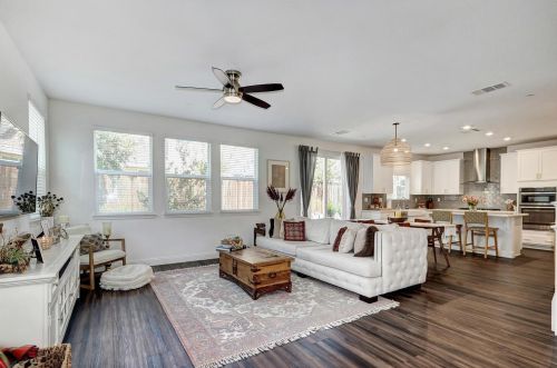 9979 Asilomar Ln, Elk Grove CA  95757-2549 exterior
