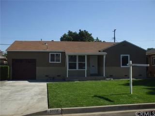 9070 Lemoran Ave, Downey, CA 90240-2418