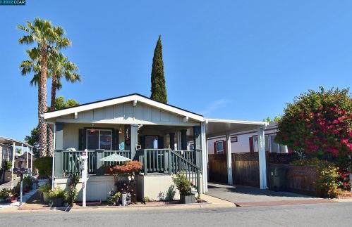 270 Aria Dr, Pacheco, CA 94553-5206